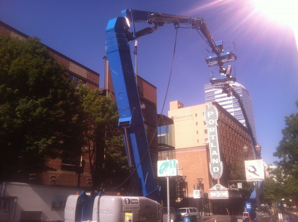 Giant lights on cranes for Grimm